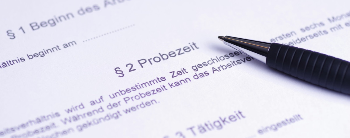 Ein Vertragsausschnitt mit der Überschrift "Probezeit". 